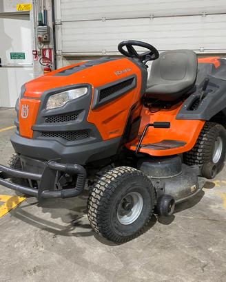 TRATTORINO RASAERBA HUSQUARNA CTH224T