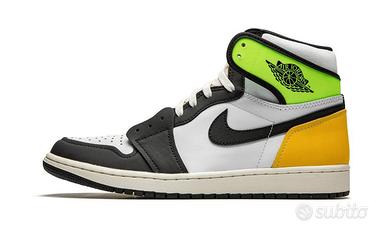 Nike Air Jordan 1 Retro High White Black Volt