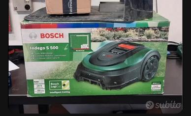 Robot rasaerba tagliaerba