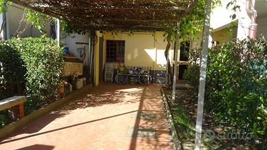 Rif.004 Terratetto con resede carrabile