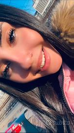 Commessa addetta alle vendite in negozio