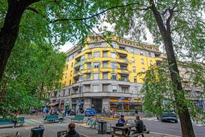 Attività / Licenza di 60 m² con 2 locali a Milano