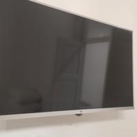 TV 32 pollici SABA praticamente nuovo già DVB T 2