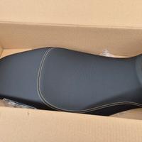 Sella originale Yamaha Tracer 7 – mai usata