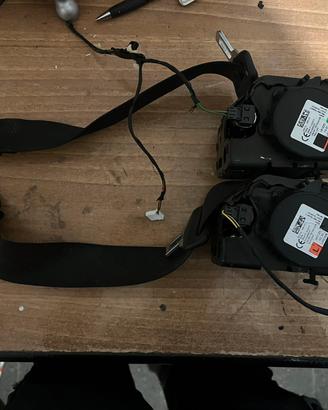 Cinture posteriori Bmw serie 1 modello F40 2021