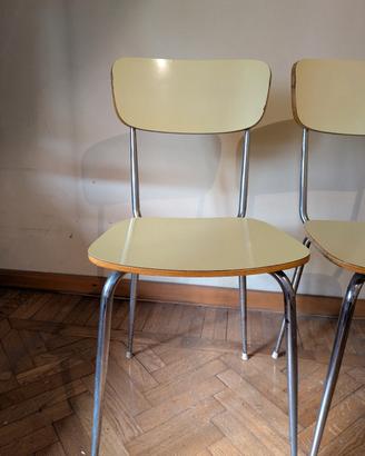 2 sedie vintage in formica gialla Anni 60 