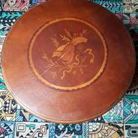 Tavolino rotondo vintage con intarsio 