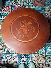 Tavolino rotondo vintage con intarsio 