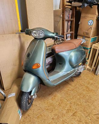 smembro vespa et4 125