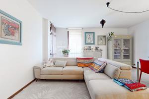 Ampio e Luminoso: Il Quadrilocale Perfetto con Ter