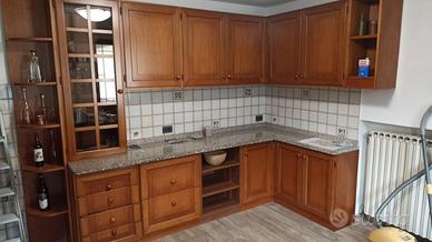 Cucina in legno