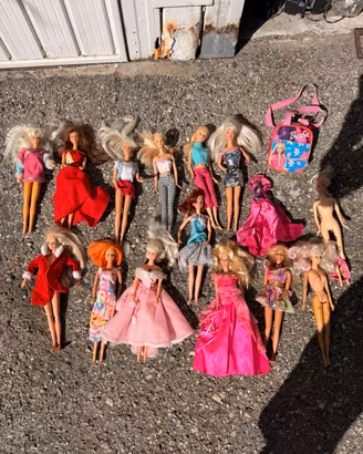 N 13 Barbie tra gli anni 80 e 90