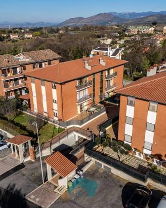 Appartamento di 70 m² con 3 locali e box auto dopp