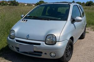 Renault Twingo 1.2 benzina - tetto panoramico