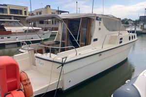 AZIMUTH 32 NATANTE