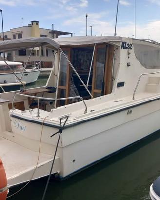 AZIMUTH 32 NATANTE