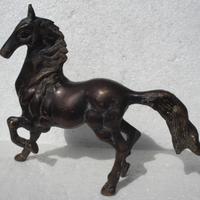 Cavallo antica scultura in bronzo rilievo /172