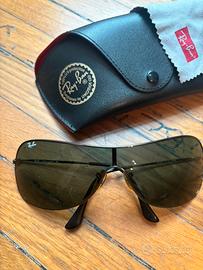 Occhiali da sole Ray-Ban 3211