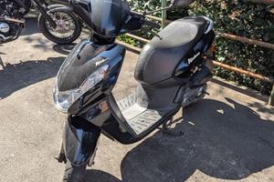 Peugeot Kisbee 50cc