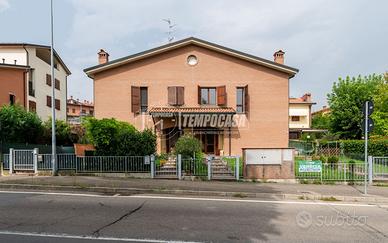 PORZIONE INDIPENDENTE TERRATETTO CON GIARDINO A CA