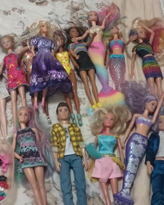 Barbie e Ken vari