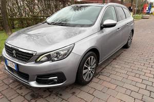 Peugeot 308 diesel 1.5 FULLOPTIONAL