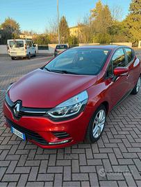 RENAULT CLIO 2021  Benzina Business