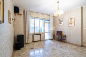 QUADRILOCALE DA RISTRUTTURARE