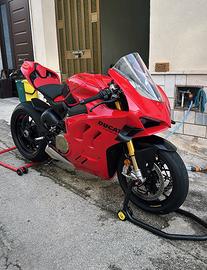 Ducati Panigale V4S