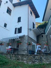 BOBBIO -Fraz. Cassolo, terracielo nel borgo antico