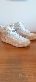 scarpe Puma, modello Rebound V6 
