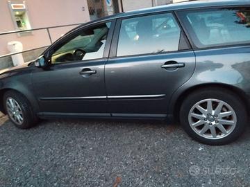 Volvo v50 2.0 diesel