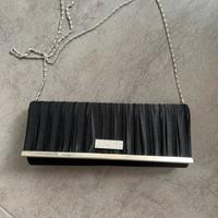 Pochette nera in raso