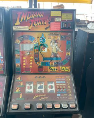 Slot machine e giochi da bar vintage