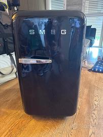 Frigorifero Minibar SMEG FAB5 nero vintage ‘50