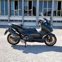 Yamaha T Max 560 - 2023