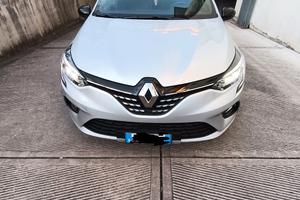 Renault Clio Full Hybrid E-Tech 2023 Engineered