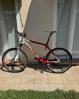 Mtb in carbonio