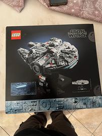 Lego millenium falcon 75375 nuovo