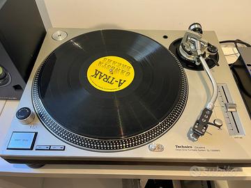 Technics SL 1200 MK5