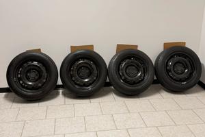 185 60 15 Gomme + Cerchi VW POLO / Skoda ecc.