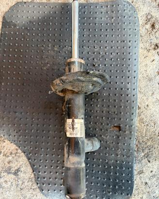 Ammortizzatore elettriconico audi A3 cod5WA413032C