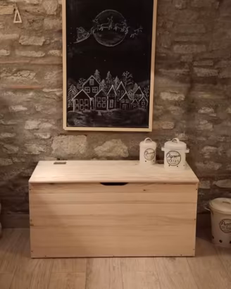 Cassapanca in legno