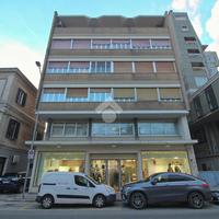 4 LOCALI A GIULIANOVA