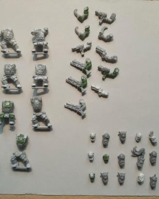 Warhammer 40k 3^ ed. - Lotto 11 orchi plastica