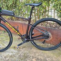 Gravel Giant Revolt 01