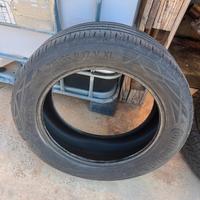 Pneumatici 215/55R17
