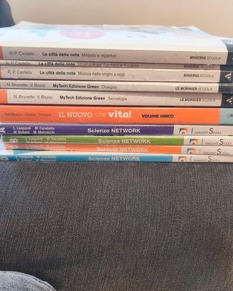 libri di testo medie