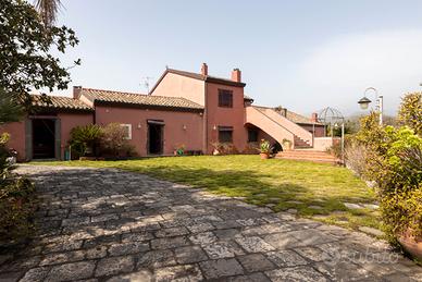 Splendido casale in stile Siciliano