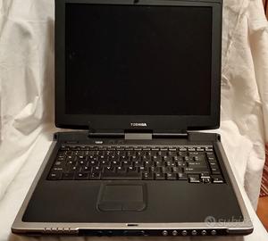 portatile Toshiba per pezzi di ricambio